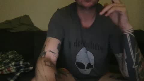 uwantitno online show from September 28, 2025, 8:58 pm