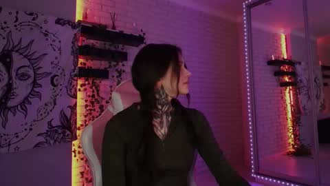 Eva online show from December 9, 2024, 9:28 am