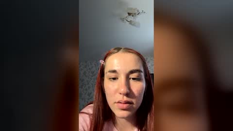 uwumrr online show from May 31, 2026, 3:52 pm