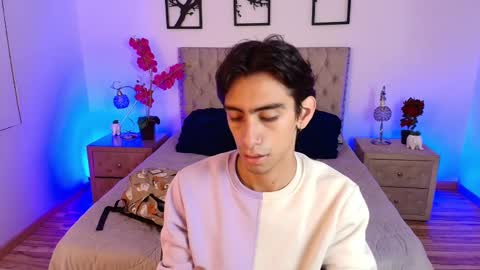 Snapshot of uyukie chatting on October 15, 2025, 11:54 am UYUKIE online show from October 15, 2025, 11:54 am