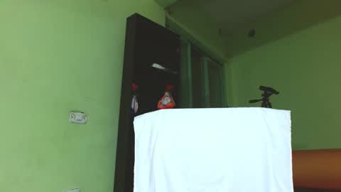 Snapshot of uzaki_007 chatting on December 2, 2024, 8:09 am uzaki_007 online show from December 2, 2024, 8:09 am