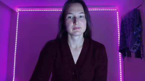 Valensiya online show from December 21, 2025, 8:27 pm