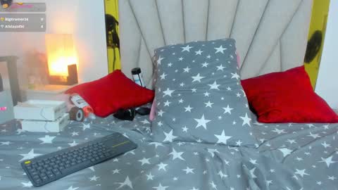 Snapshot of vahiolet_fuentes chatting on December 11, 2024, 6:04 am vahioleth online show from December 11, 2024, 6:04 am