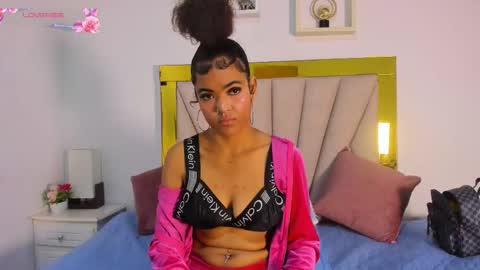 Snapshot of vahiolet_fuentes chatting on October 25, 2025, 3:03 am vahioleth online show from October 25, 2025, 3:03 am