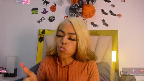 Snapshot of vahiolet_fuentes chatting on November 1, 2025, 2:57 am vahioleth online show from November 1, 2025, 2:57 am