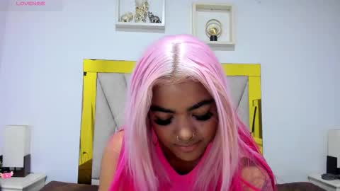 Snapshot of vahiolet_fuentes chatting on November 26, 2025, 2:56 am vahioleth online show from November 26, 2025, 2:56 am