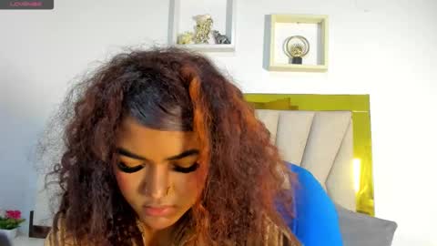 Snapshot of vahiolet_fuentes chatting on January 17, 2026, 3:00 am vahioleth online show from January 17, 2026, 3:00 am