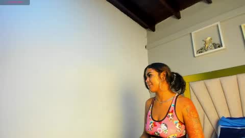 Snapshot of vahiolet_fuentes chatting on April 25, 2026, 3:09 am vahioleth online show from April 25, 2026, 3:09 am