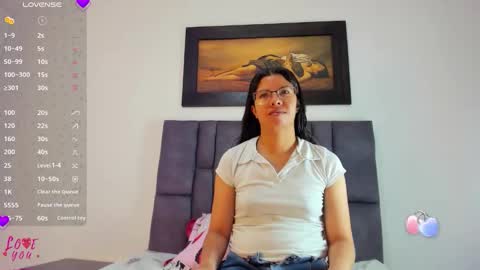 Vahiolet smith online show from April 5, 2026, 2:31 am