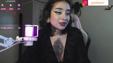 Snapshot of vainilla_l chatting on September 30, 2025, 12:15 am Vainilla Independent model online show from September 30, 2025, 12:15 am
