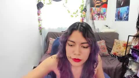 Vaiolet1314 online show from March 25, 2026, 10:27 pm