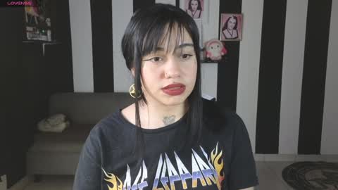 Snapshot of val_bardot1 chatting on January 16, 2025, 6:56 am first of all... who are u online show from January 16, 2025, 6:56 am