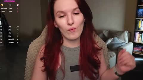 Snapshot of val_manson chatting on February 20, 2026, 8:53 pm Val online show from February 20, 2026, 8:53 pm