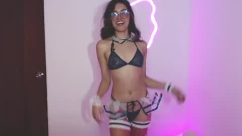 Hi I am Valcooky online show from June 16, 2026, 2:58 am