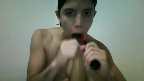 Snapshot of vale_47 chatting on October 19, 2025, 4:51 pm vale_47 online show from October 19, 2025, 4:51 pm