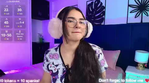 Snapshot of valeery_gomez chatting on September 30, 2025, 7:52 pm Tifanny online show from September 30, 2025, 7:52 pm