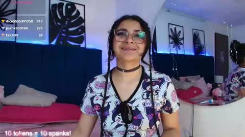 Snapshot of valeery_gomez chatting on October 5, 2025, 9:18 am Tifanny online show from October 5, 2025, 9:18 am