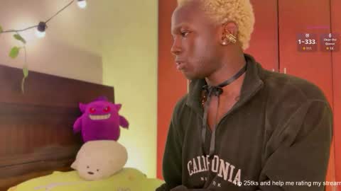 Snapshot of valent1nn chatting on January 29, 2025, 10:16 am Valentin independent Cam Boy online show from January 29, 2025, 10:16 am