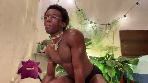 Snapshot of valent1nn chatting on January 9, 2026, 7:00 am Valentin independent Cam Boy online show from January 9, 2026, 7:00 am