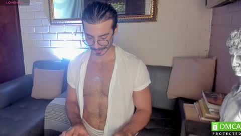 Snapshot of valentin_hoffman chatting on October 1, 2025, 12:00 pm valentin_hoffman online show from October 1, 2025, 12:00 pm