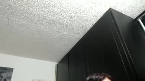 Valentina2730 online show from January 8, 2025, 7:24 pm