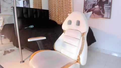 Snapshot of valentina__ortiz chatting on March 21, 2026, 8:19 am VALENTINA online show from March 21, 2026, 8:19 am