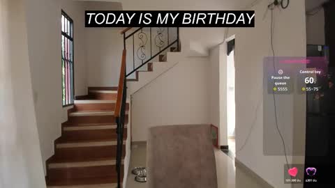 Snapshot of valentina__os chatting on February 20, 2026, 5:02 pm Valentina online show from February 20, 2026, 5:02 pm