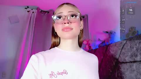 Snapshot of valentina_alba chatting on February 7, 2026, 11:52 pm Valentina online show from February 7, 2026, 11:52 pm