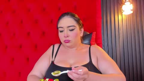 Snapshot of valentina_coba11 chatting on November 4, 2025, 7:46 pm Valentina online show from November 4, 2025, 7:46 pm