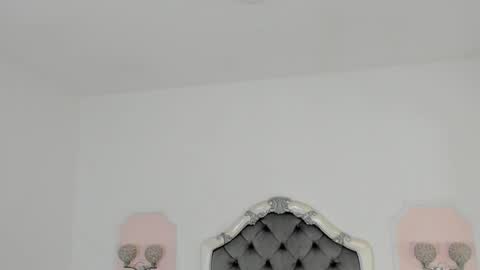 Valentina  online show from February 23, 2026, 11:40 am