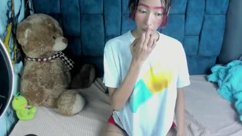 valentinaklean1 online show from July 2, 2026, 2:33 am