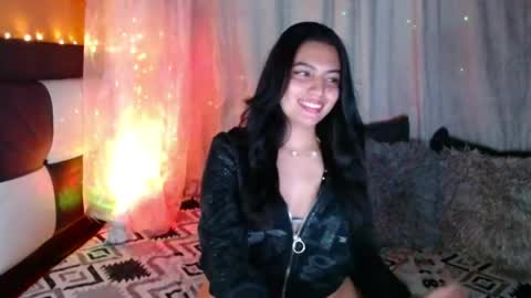 Snapshot of valentinasmith18 chatting on May 25, 2026, 1:33 am valentinasmith18 online show from May 25, 2026, 1:33 am