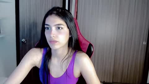 Snapshot of valentinasweet_ chatting on November 2, 2025, 1:41 am Valentina online show from November 2, 2025, 1:41 am