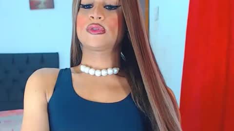 VALENTINA   online show from February 10, 2025, 6:35 pm