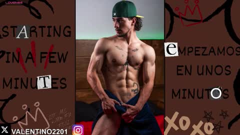 valentino online show from November 11, 2025, 12:32 am