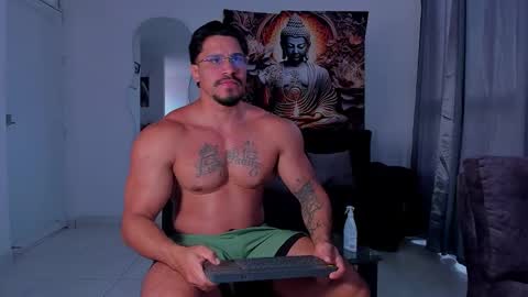    online show from October 18, 2025, 2:40 pm