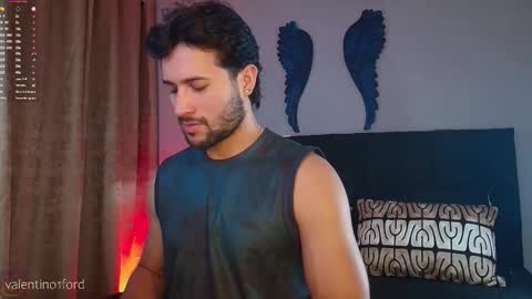 Snapshot of valentinoford chatting on March 3, 2026, 10:37 pm Valentino online show from March 3, 2026, 10:37 pm