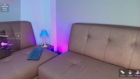  Valentinos  online show from May 7, 2026, 8:47 pm
