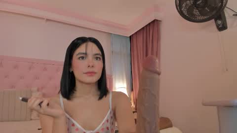 Snapshot of valentoro1 chatting on February 8, 2026, 12:30 pm Vale Toro online show from February 8, 2026, 12:30 pm