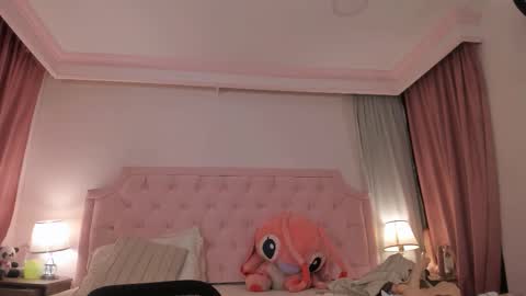 Snapshot of valentoro1 chatting on February 9, 2026, 11:25 am Vale Toro online show from February 9, 2026, 11:25 am