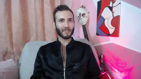 Snapshot of valeri_cove chatting on October 21, 2025, 7:09 am Valeri Cove online show from October 21, 2025, 7:09 am