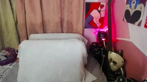 Snapshot of valeri_cove chatting on November 21, 2025, 4:11 am Valeri Cove online show from November 21, 2025, 4:11 am