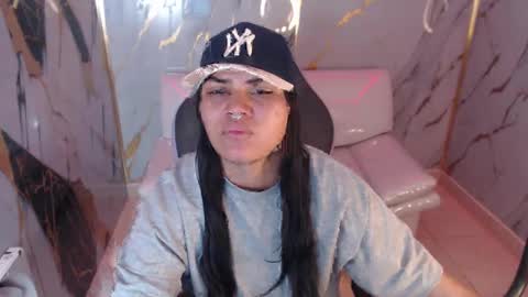 Snapshot of valeri_harpers4 chatting on November 11, 2025, 2:39 pm valeri_harpers4 online show from November 11, 2025, 2:39 pm