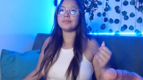 Snapshot of valeria_cherry chatting on December 11, 2024, 3:56 am valeria online show from December 11, 2024, 3:56 am