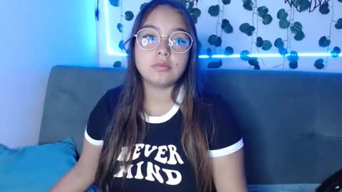 Snapshot of valeria_cherry chatting on January 4, 2025, 4:01 am valeria online show from January 4, 2025, 4:01 am