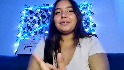 Snapshot of valeria_cherry chatting on February 28, 2025, 6:43 am valeria online show from February 28, 2025, 6:43 am