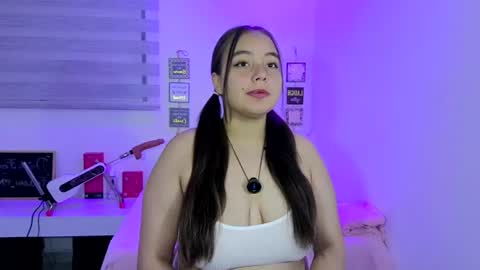 valeria online show from June 20, 2026, 1:52 am