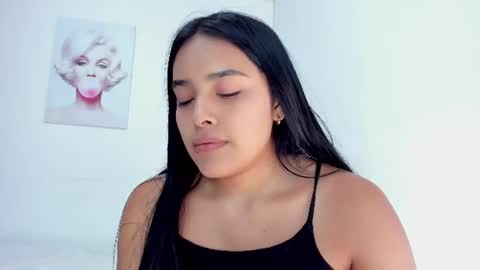 valeria_miller69 online show from July 14, 2026, 2:45 pm