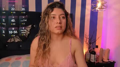 valeria_rouse28 online show from October 15, 2025, 5:57 pm