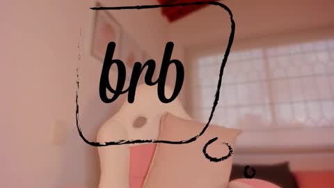 Snapshot of valeria_uribe22 chatting on October 10, 2025, 10:20 pm    online show from October 10, 2025, 10:20 pm